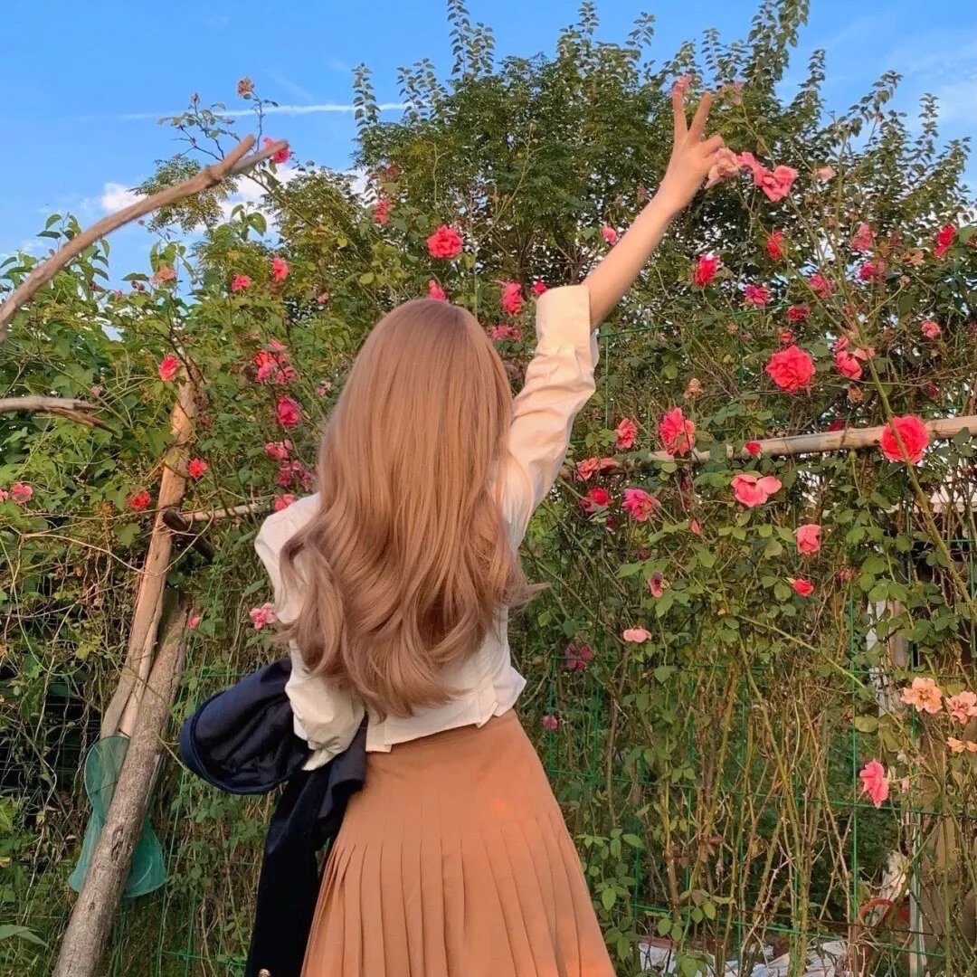 他夏天住在楼下